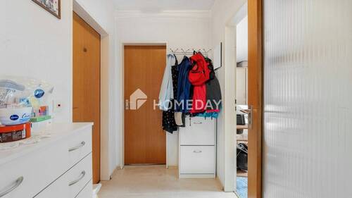 Flur 2 - Etagenwohnung mit 77,00 m² in Duisburg zum Kaufen