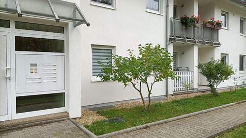 Aussenansicht_2.jpg - Vermietete Eigentumswohnung sucht neue Eigentümer!