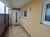 Eingangsbereich Wohnung - 3 Zimmer Etagenwohnung zum Kaufen in Heidenheim