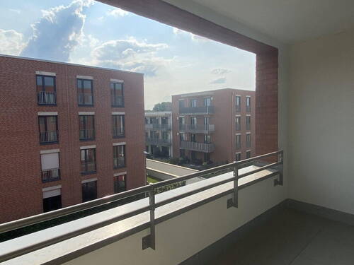 Loggia - Etagenwohnung mit 75,00 m&sup2; in Hannover zur Miete