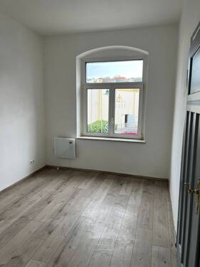 Zimmer 4 - 