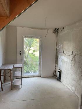 Wohnzimmer - 4 Zimmer Reihenmittelhaus zum Kaufen in Reutlingen