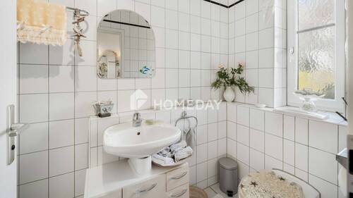 EG Badezimmer 1 - 