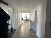 Flur - Etagenwohnung mit 130,00 m&sup2; in Gerabronn zur Miete