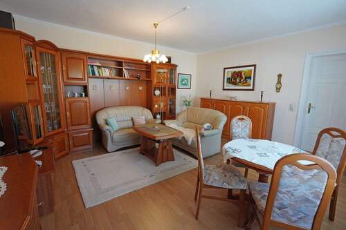 EG: Zimmer 1 - 