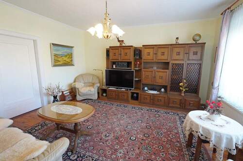 EG: Zimmer 2 - 
