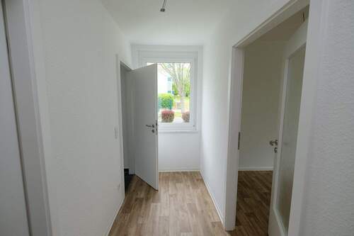 Beispiel Flur - Etagenwohnung mit 46,40 m² in Freiberg zur Miete