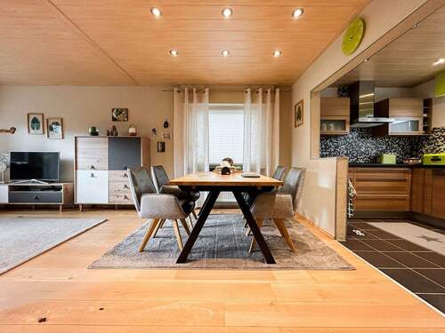 Wohnzimmer - 4 Zimmer Doppelhaushälfte in Bad Rappenau