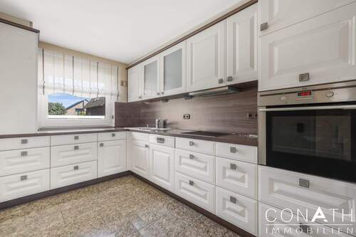 Conath-Immobilien_Harsefeld_Buxtehude_Fredenbeck – Einbauküche - Einfamilienhaus mit 137,00 m&sup2; in Steinkirchen zum Kaufen