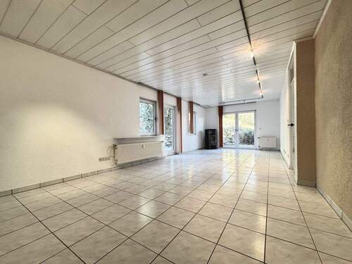 Wohn-/Esszimmer II - 2 Zimmer Etagenwohnung in Lorsch