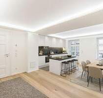 Renovierte 4,5-Zimmer-Wohnung mit großer Wohnküche und privatem Innenhof - Leipzig Zentrum-Südost