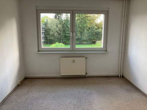 Schlafzimmer - 2 Zimmer Etagenwohnung in Tützpatz