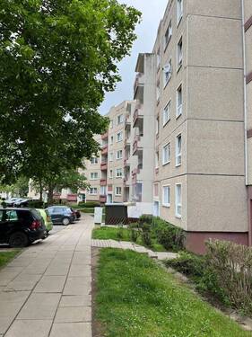 Außenansicht - Nachmieter gesucht - 430,00&nbsp;EUR Kaltmiete, ca.&nbsp; 67,10&nbsp;m&sup2;&nbsp;Wohnfl&auml;che