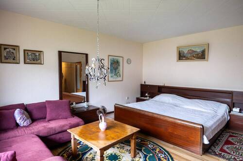 Zimmer 4 - 