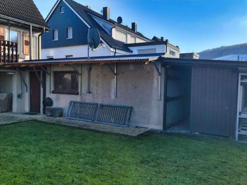 Garage - 5 Zimmer Einfamilienhaus in Königsbronn