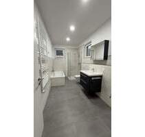 hoch moderne 3,5-Zimmer Wohnung - mit Terrasse in Andernach