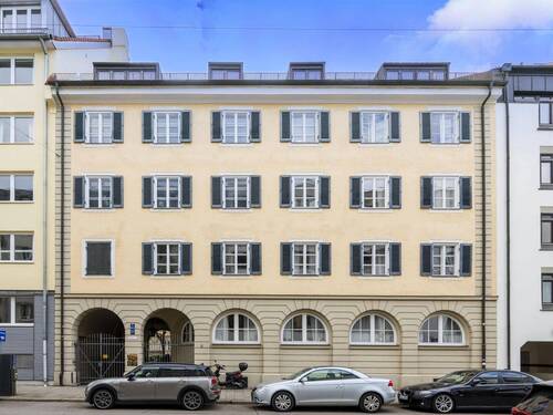 Bild 2 - 4 Zimmer Etagenwohnung zum Kaufen in München