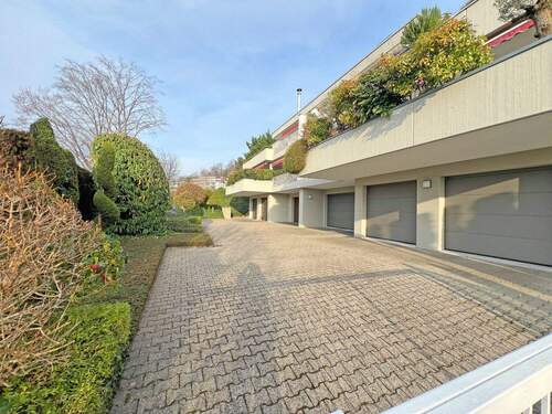 Außenbereich - 4 Zimmer Terrassenwohnung in Weinheim