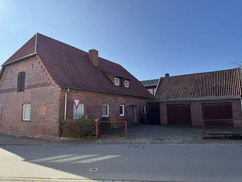 Ansicht v NO - Einfamilienhaus mit 140,00 m&sup2; in Steyerberg zum Kaufen