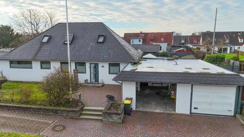 Straßenansicht - 5 Zimmer Einfamilienhaus in Flensburg