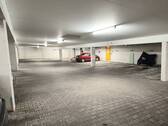 Tiefgaragenstellplatz - 