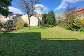 Blick in den schönen Garten - Mehrfamilienhaus, Wohnhaus mit 171,00 m² in Mannheim zum Kaufen