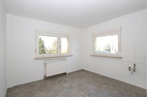 Blick in die helle Wohnküche - 