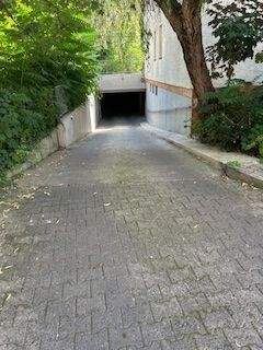 Zufahrt Garage - 