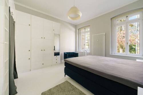 Schlafen & Design Wandschrank - 