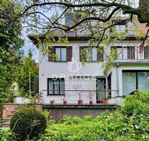 *** Stilvolles Architektenhaus mit historischem Charakter und traumhaftem Gartengrundstück *** - Halle Damaschkestraße