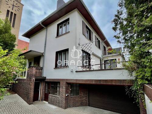 Seitenansicht mit Garage - Doppelhaushälfte mit 150,00 m&sup2; in Halle zum Kaufen