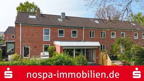 Gartenansicht Drohne - Wohnen mit Wohlfühlcharakter - Gepflegtes Reihenmittelhaus in ruhiger Lage von Flensburg