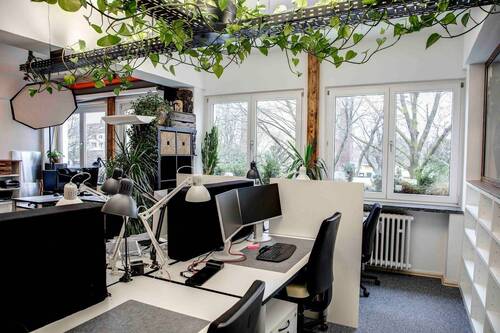 Fix Desks - 