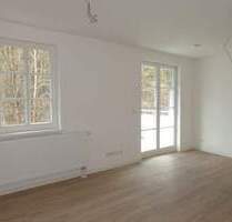 Schöne 4-Zimmer-Wohnung mit Gäste-WC und Balkon im DG in zentrumsnaher Wohnlage von Rudolstadt