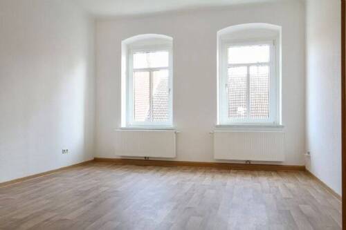 Wohnzimmer - 5 Zimmer Etagenwohnung zur Miete in Oschatz