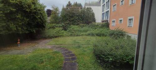 Hof - Blick aus dem Fenster - 