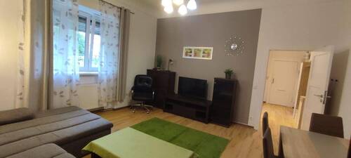 Wohnzimmer - 2 Zimmer Etagenwohnung zum Kaufen in Berlin