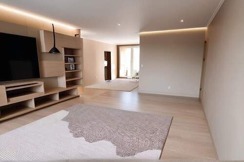 Einrichtungsbeispiel Wohn- und Essbereich - 