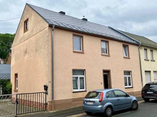 Bild 1 - Ein-Zweifamilienhaus mit Werkstatt!