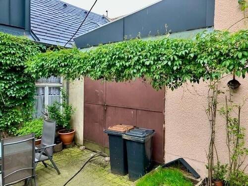 Hinterhof - Reihenendhaus mit 163,00 m² in Rodewisch zum Kaufen