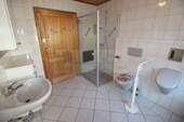 Tageslichtbadezimmer EG / Neubau - 