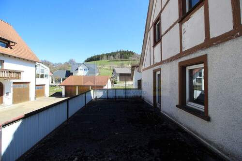 Garagendach / Terrasse - Altbau - 