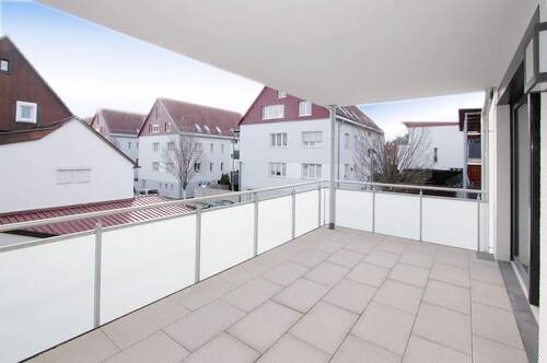 a_balkon.jpg - 4 Zimmer Etagenwohnung zur Miete in Holzgerlingen