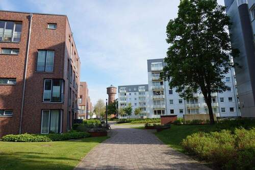 0533 Blick in Schleusenpark.JPG - 3 Zimmer Etagenwohnung in Elmshorn