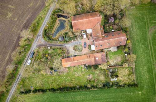Hofstelle - Mehrfamilienhaus, Wohnhaus mit 127,00 m&sup2; in Emtinghausen zum Kaufen
