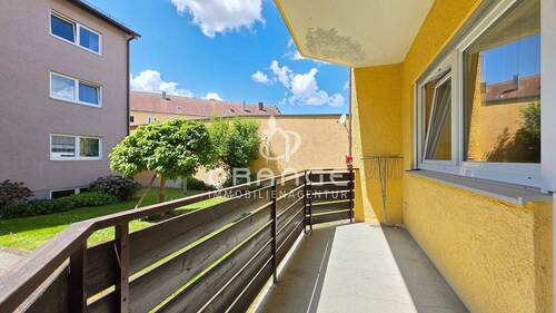 Große Loggia - Etagenwohnung mit 35,00 m² in Vilshofen zum Kaufen