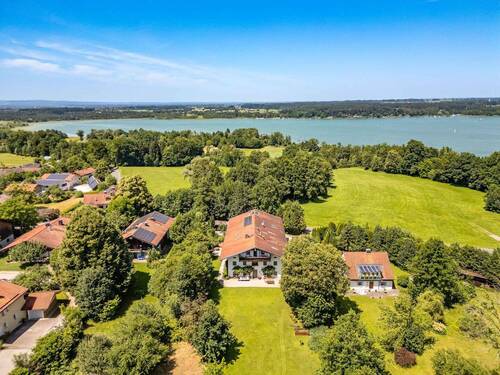 Der Keilhof Luftaufnahme - 2 Zimmer Mehrfamilienhaus, Wohnhaus zum Kaufen in Riedering