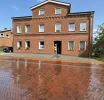 Wohnen und investieren zugleich - MFH mit separatem Einfamilienhaus - Büdelsdorf