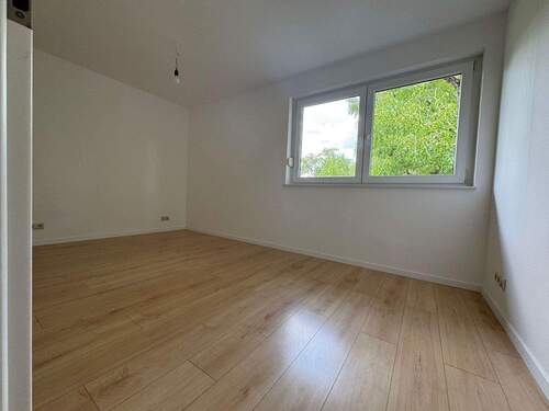 Praktisches 2. Schlafzimmer - Etagenwohnung mit 82,00 m&sup2; in Bonn zum Kaufen