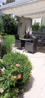 Sommergarten mit Sonnenschutz - 